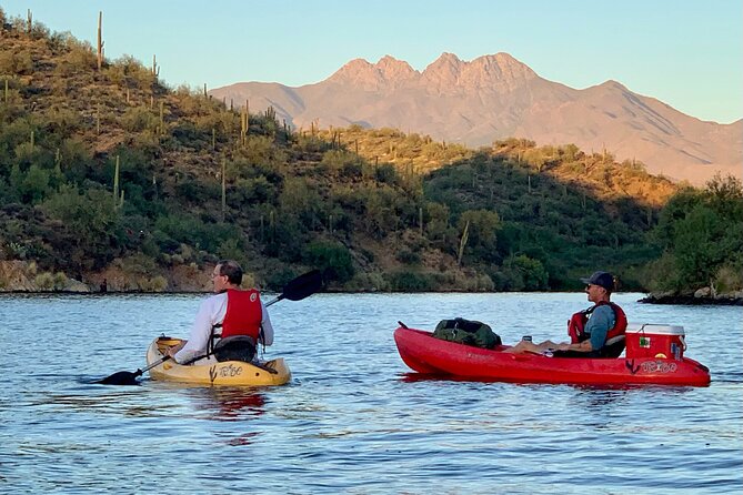 2.5 Hours Guided Kayaking and Paddle Boarding on Saguaro Lake - Included Amenities