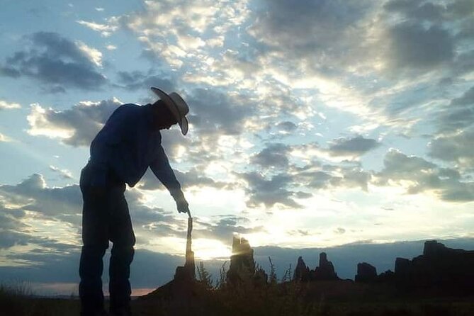 2.5 Hours Monument Valley Historical Sightseeing Tour by Jeep - Additional Tour Options