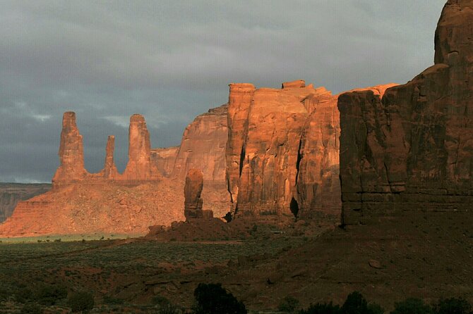 2.5 Hours of Monument Valleys Backcountry 4×4 Tour - Departure and Meeting Point