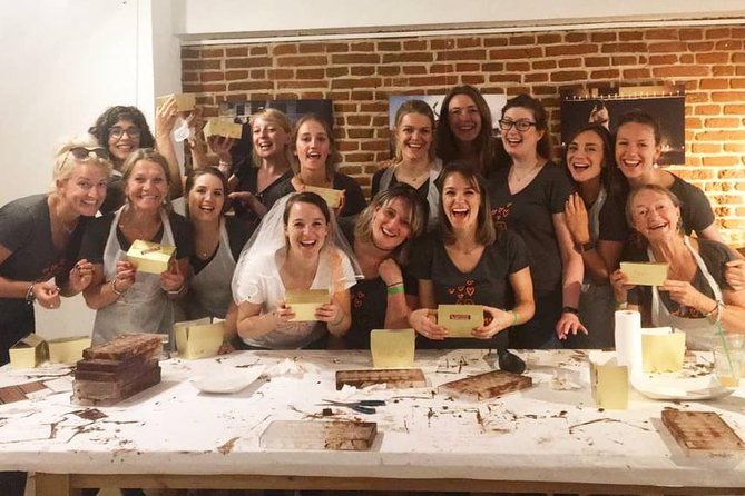 2.5h Belgian Chocolate Workshop in Brussels - Crafting Mendiants (Chocolate Discs)