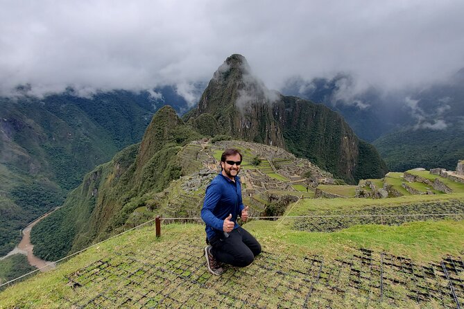 2.5hr Guided Tour of Machu Picchu With Top-Rated Private Guide - Capture Photos With Resident Llamas