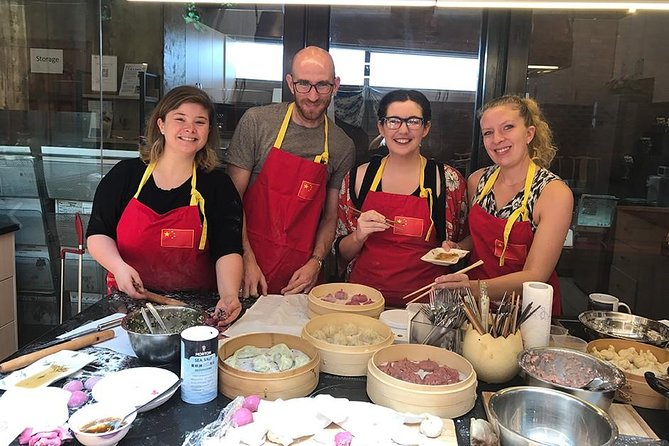 2.5hrs Chinese Kitchen Cooking Class: Art Steamed Dumplings - Class Details