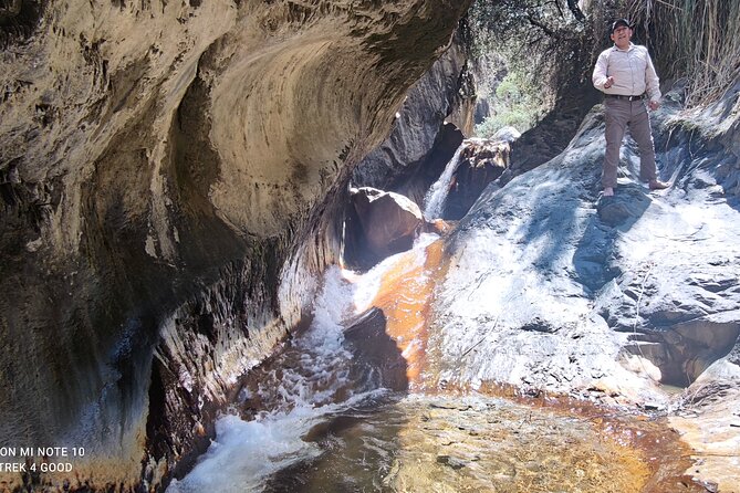 2 Colors Canyon: 1 Full Day PRIVATE Hike - Health and Safety Guidelines