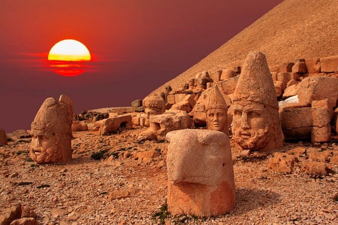 2-Day 1 Night Mount Nemrut Tour From Istanbul by Plane - Experienced Guide and Services