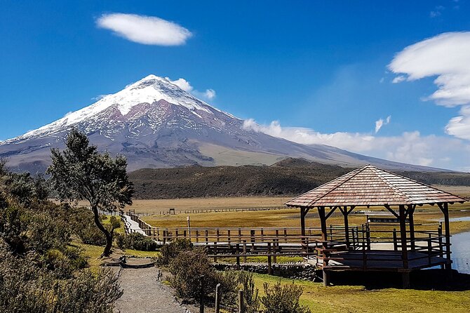 2 Day 1 Night Tour Cotopaxi-Quilotoa With Hotel From Quito - Accommodation and Meals