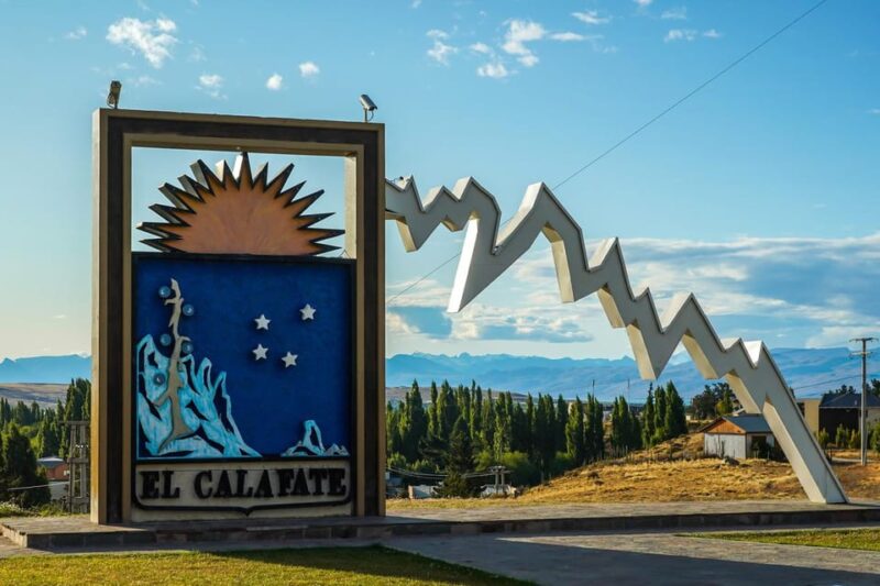 2-Day and 1 Night El Calafate With Airfare From Buenos Aires - Language Options