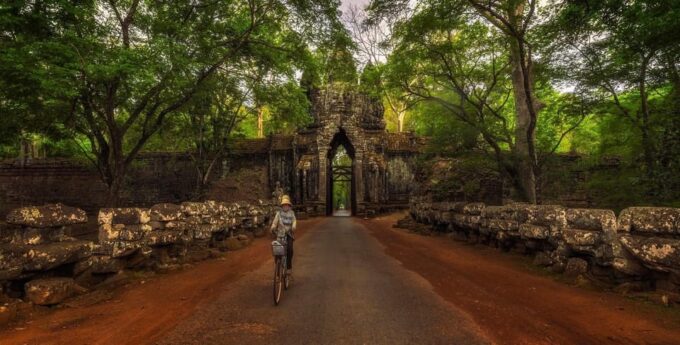 2-Day Angkor Tour of Sunrise, Sunset & Banteay Srei Temple - Additional Information