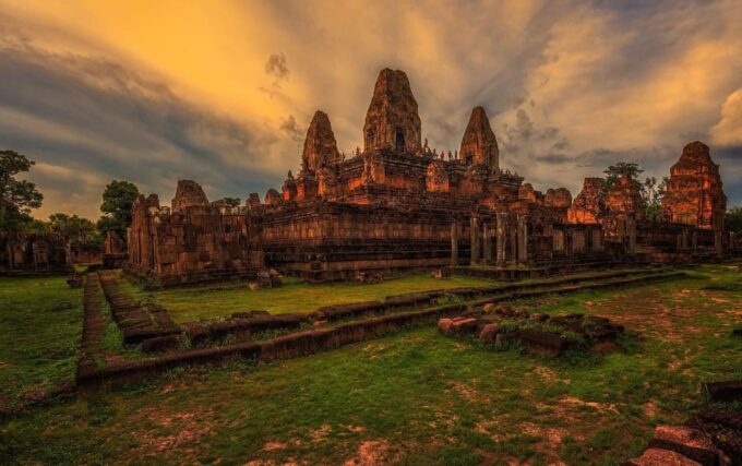 2-Day Angkor Tour of Sunrise, Sunset & Banteay Srei Temple - Frequently Asked Questions