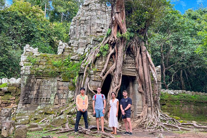 2-Day Angkor Wat and Banteay Srei Temple Tour - Accessibility and Transportation