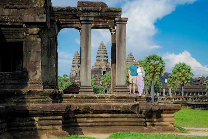 2 Day -Angkor Wat Day Tour and Siem Reap Countryside Tour by Bike - Tour Suitability