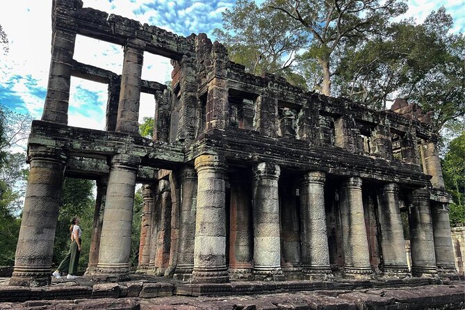 2-Day Angkor Wat Sunrise Tour, Banteay Srei & Tonle Sap Lake - Booking and Reservation