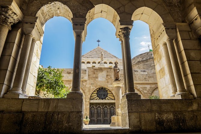 2-Day Best of Israel Tour From Tel Aviv: Jerusalem, Bethlehem and Masada Tour - Exploring the Old City