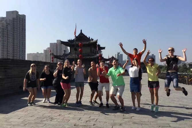 2-Day Classic Xian Tour Combo Package: Terracotta Warriors and Downtown Sightseeing - Inclusions and Services