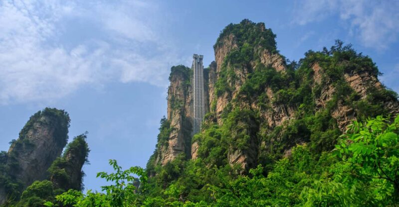 2-Day Classic Zhangjiajie Tour Including Tickets - Itinerary Highlights