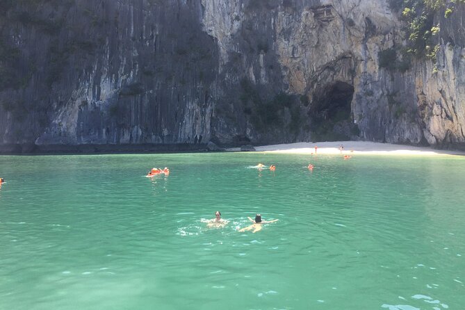 2-Day Cruise to Lan Ha Bay - Ha Long Bay and Viet Hai Village - Itinerary: Day 2
