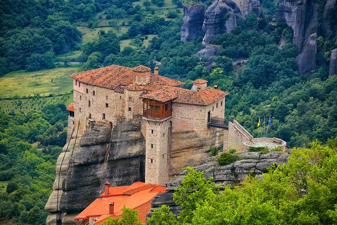 2-Day Delphi and Meteora Tour From Athens - Meeting and Pickup