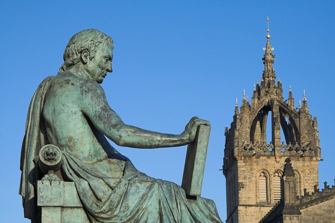 2-Day Edinburgh Tour by Rail With Accommodation, Edinburgh Castle & Bus Tour - Meeting and Pickup