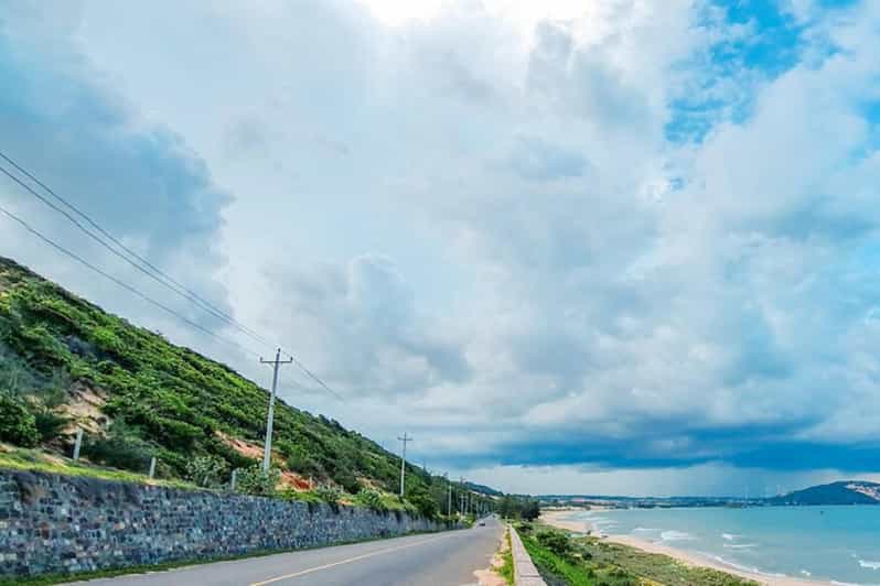 2-Day Experience Mui Ne Beach With Accommodation - Key Points