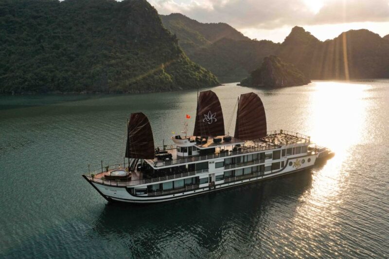 2-Day Ha Long Bay Orchid Cruises - Relaxing in Lan Ha Bay