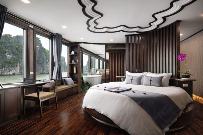 2-Day Ha Long Bay Orchid Cruises - Disembarking and Returning to Hanoi