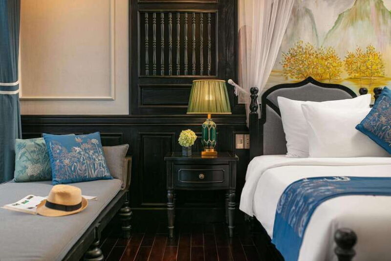 2-Day: Halong Lan Ha Bay 5 Stars Cruises W/Balcony & Bathtub - Guest Reviews and Ratings