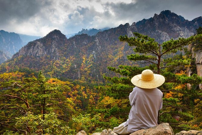 2-Day Hike Through the Scenic Valleys of Mt. Seoraksan From Seoul - Good To Know