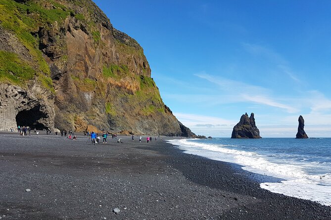 2-Day Jokulsarlon Tour With Glacier Hike & South Coast Waterfalls - Boat Tour on Jokulsarlon