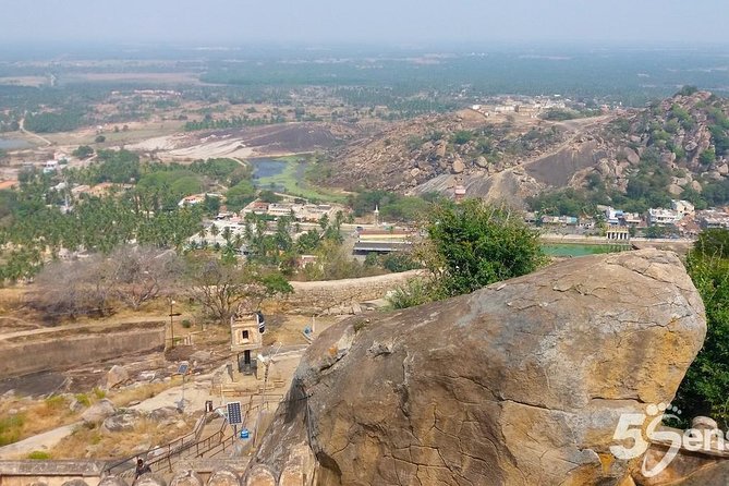 2 Day Motorcycle Tour From Bangalore to Belur, Halebid & Shravanabelagola - Discovering Halebid