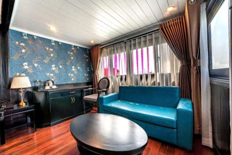 2-Day Peaceful in Bai Tu Long Bay With Luxury Cruise - Key Points
