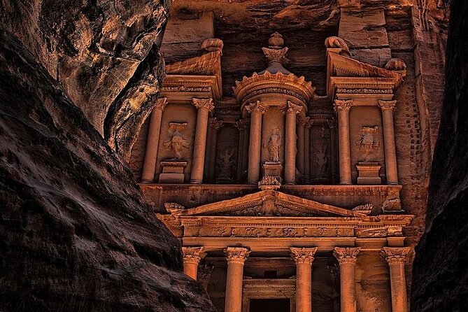 2-Day Petra Private Guided Tour From Jerusalem - Visa and Border Requirements