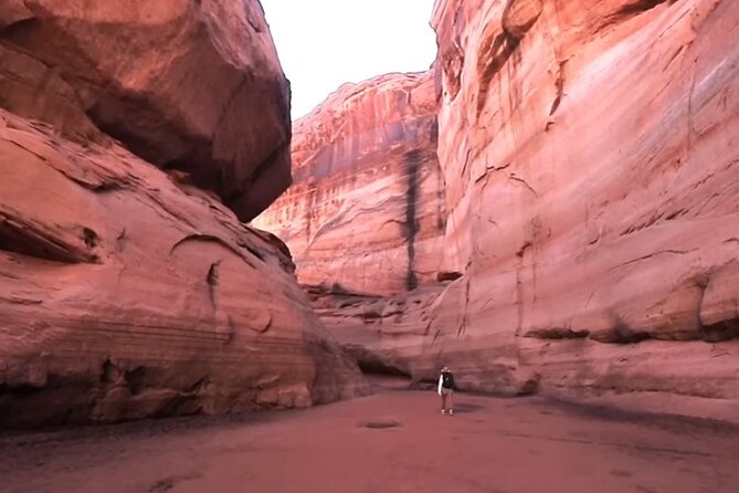 2-Day Petra Private Guided Tour From Jerusalem - Pickup and Meeting Instructions