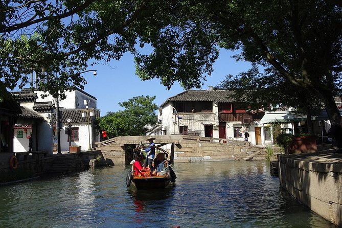 2-Day Private Hangzhou Tour From Shanghai - Wuzhen Water Town