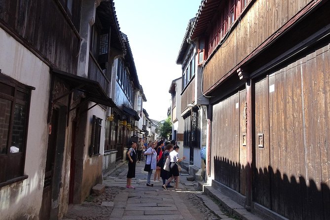 2-Day Private Hangzhou Tour From Shanghai - Scenic Spots in Hangzhou