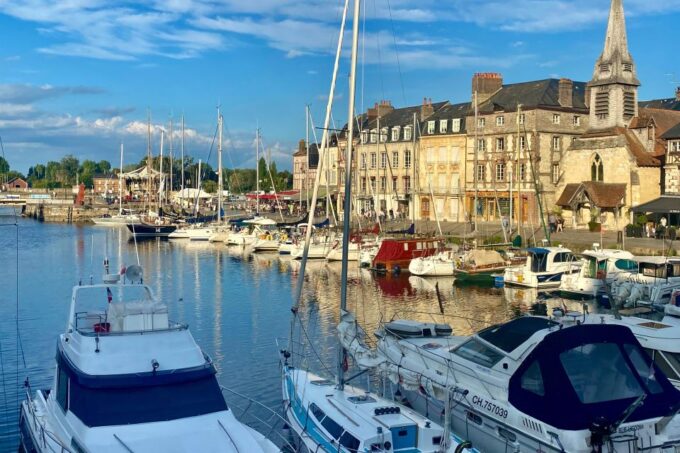 2-day Private Mont Saint-Michel, D-Day, Normandy by Mercedes - Frequently Asked Questions