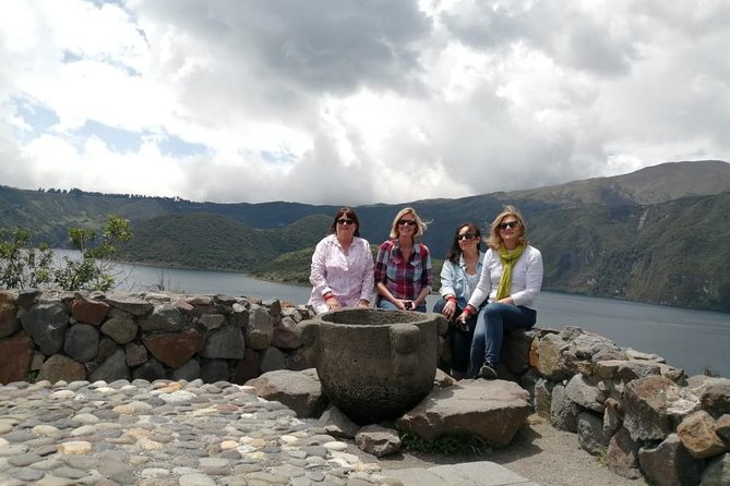 2-Day Private Tour to Otavalo Market, Cuicocha Lake, Peguche, and Condor's Park - Exceptional Guest Reviews