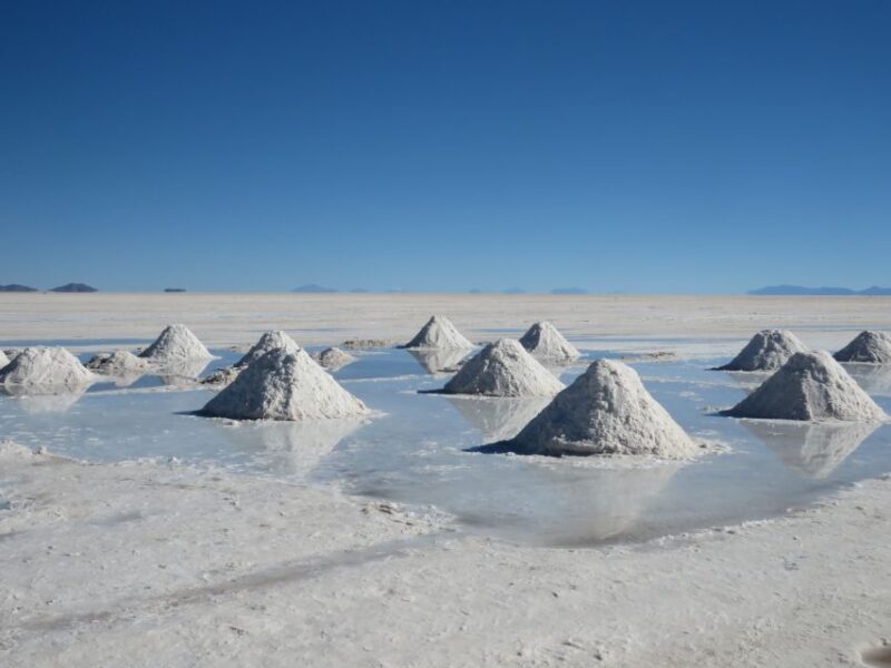 2-Day Private Tour Uyuni Salt Flats Including Tunupa Volcano - Day 1 Activities
