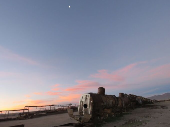2-Day Private Tour Uyuni Salt Flats Including Tunupa Volcano - Meeting Point and What to Bring
