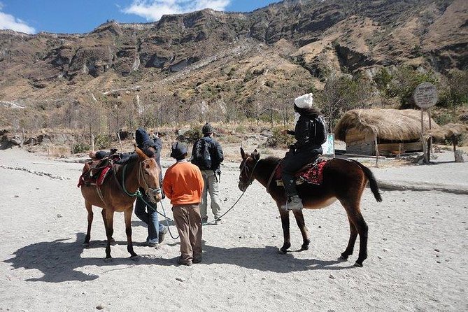2-Day Private Tour:Quilotoa Lake &Baños -Waterfalls & Andes Mountains Experience - Overnight Accommodation in Baños