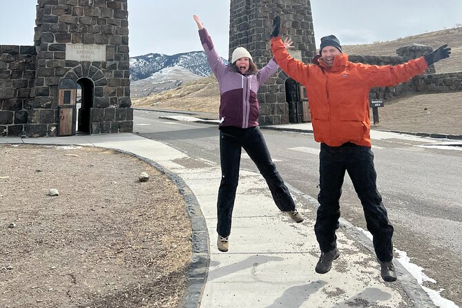 2-Day Private Yellowstone Tour(Lower and Upper Loops W Iconic Sites) W Lunch - Operated by Yellowstones Casanova Guided Tours