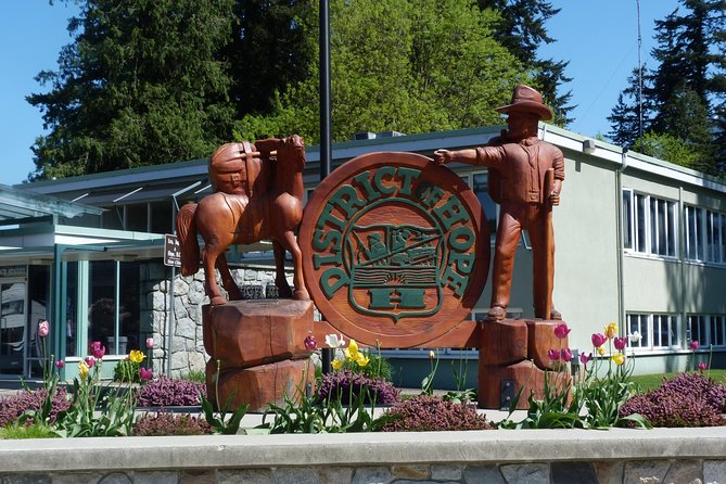 2-Day Rockies Roadrunner Tour From Vancouver Finish Banff - Moose Bus Transportation