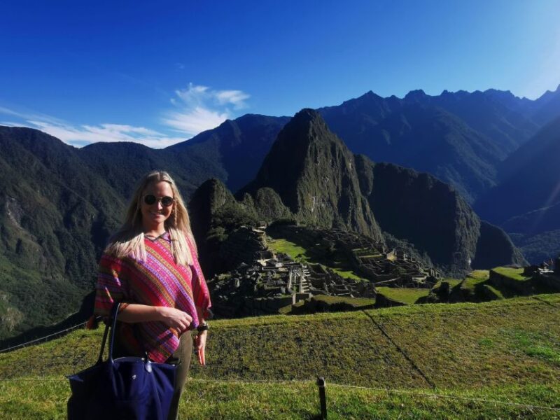 2 Day Sacred Valley and Machupicchu by Vistadome Train - Key Points