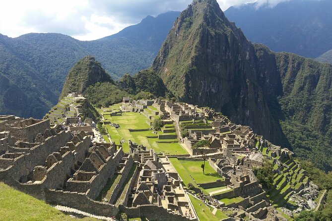 2-Day Sacred Valley & Machu Picchu Guided Tour From Cusco - Day 2: Aguas Calientes - Machu Picchu - Cusco