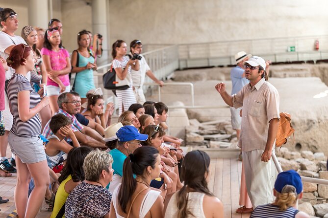 2-Day Santorini Bus Tour With Volcanic Cruise - Highlights of Day 2