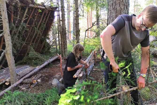 2-Day Small-Group Basic Skills Survival Course in Södermanland - Outdoor Skills and Knowledge