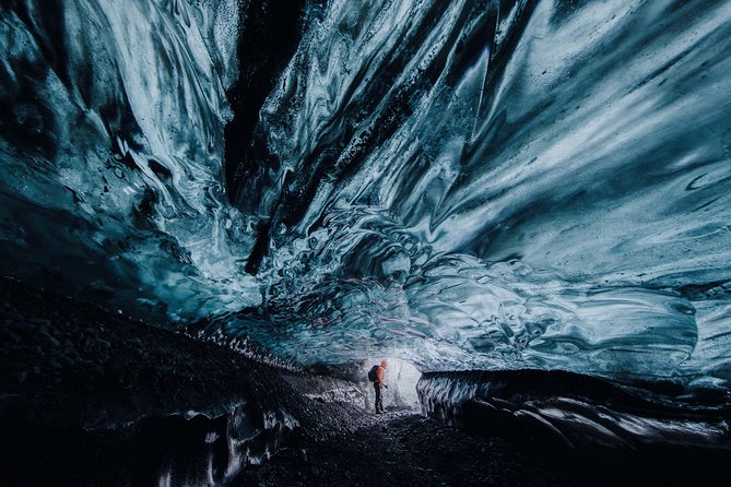 2-Day South Coast, Glacier Lagoon, Ice Cave and Northern Lights - Group Size and Age Limit