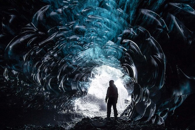 2-Day South Coast, Glacier Lagoon, Ice Cave and Northern Lights - Discovering South Coast