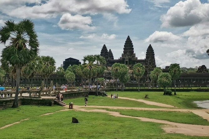 2-Day Sunrise Angkor Wat, Small Tour and Big Tour - Additional Gear