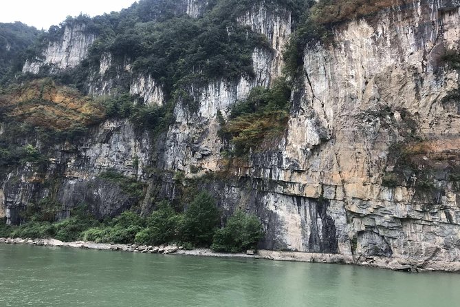 2-Day to Xiling Gorge in Yichang From Wuhan by Bullet Train - Overview of the 2-Day Trip