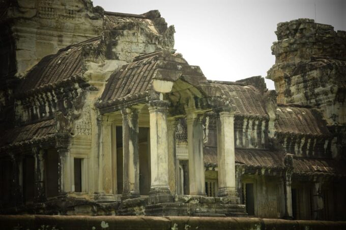 2-Day Tour Angkor Ta Prohm, Tonle Sap Lake, and Banteay Srey - Frequently Asked Questions