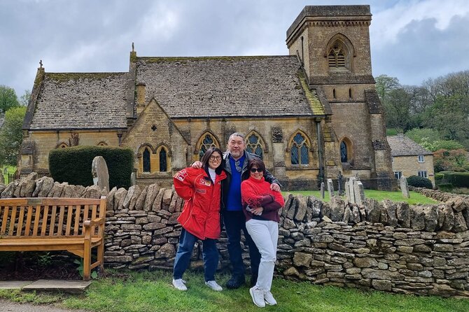 2 Day Tour of Cotswolds & Stratford-Upon-Avon With Accommodation - Meeting and Pickup